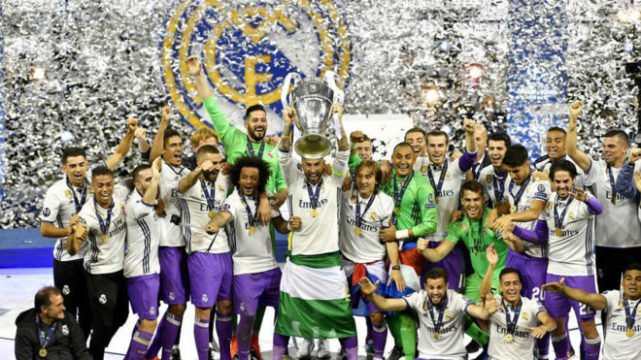 NBA：独行侠击败雄鹿 东契奇全场三双（NBA战报：东契奇砍下三双，独行侠力克雄鹿）