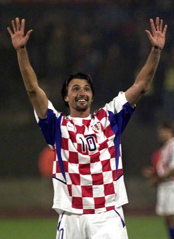 米兰小将博尔萨尼：和一线队球员同场竞技的感觉棒极了（米兰新星博尔萨尼：与一线队并肩作战，感觉太过瘾了）