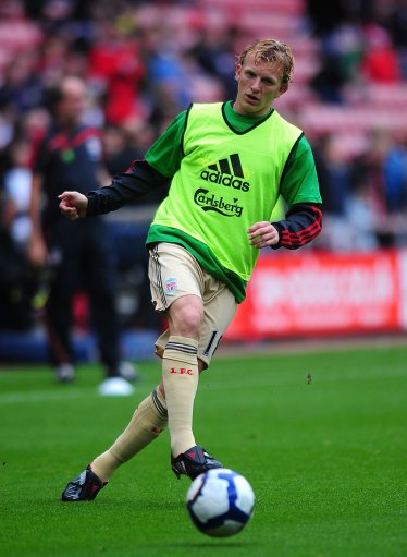 2025中超助攻榜：纳萨里奥、克雷桑9次并列第一，韦世豪8次（2025中超助攻榜出炉：纳萨里奥与克雷桑9助并列榜首，韦世豪8助紧随其后）