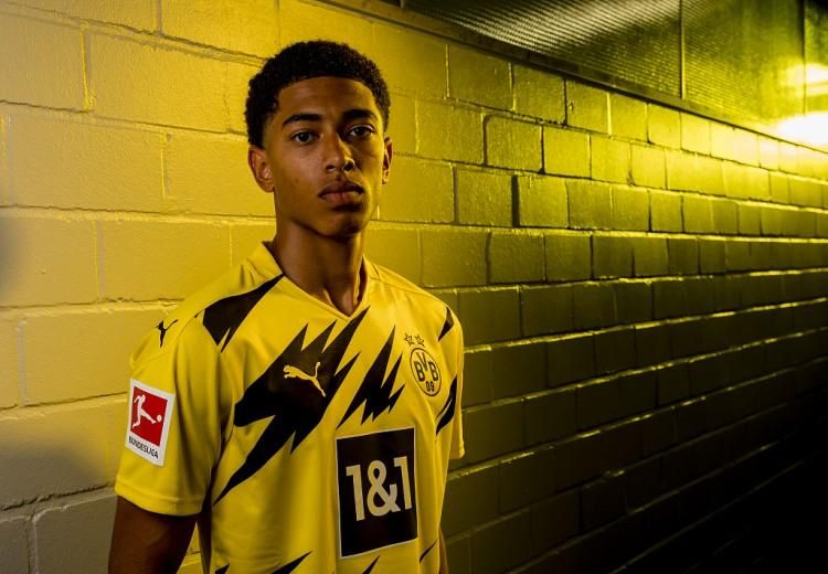 弗兰克：罗梅罗和范德芬配合越来越默契，很享受和他们共事（弗兰克：罗梅罗与范德芬配合愈发默契，我很享受与他们合作）