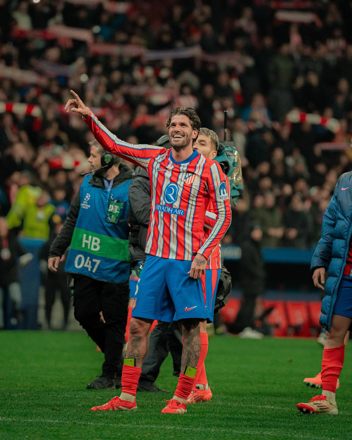 东体：布罗萨默是“老北京”，曾在国安当青训教练（东体：布罗萨默与北京渊源深，曾执教国安青训）