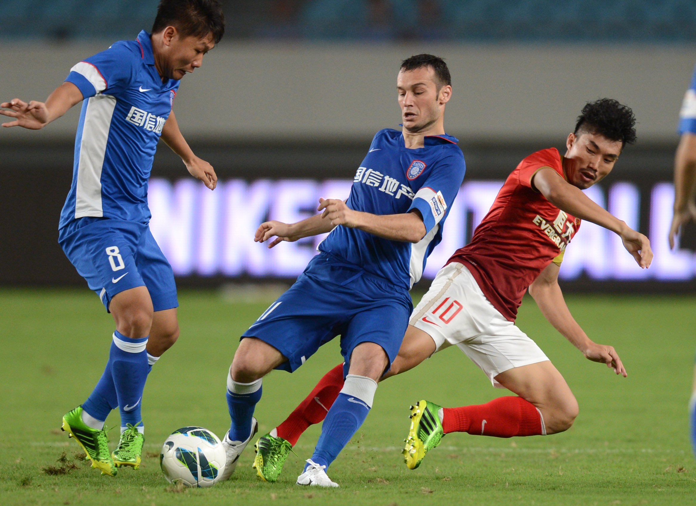 罗马诺：埃里克-加西亚曾在1月接近加盟科莫，但被弗里克否决（罗马诺：埃里克-加西亚1月几近投科莫，交易被弗里克否决）