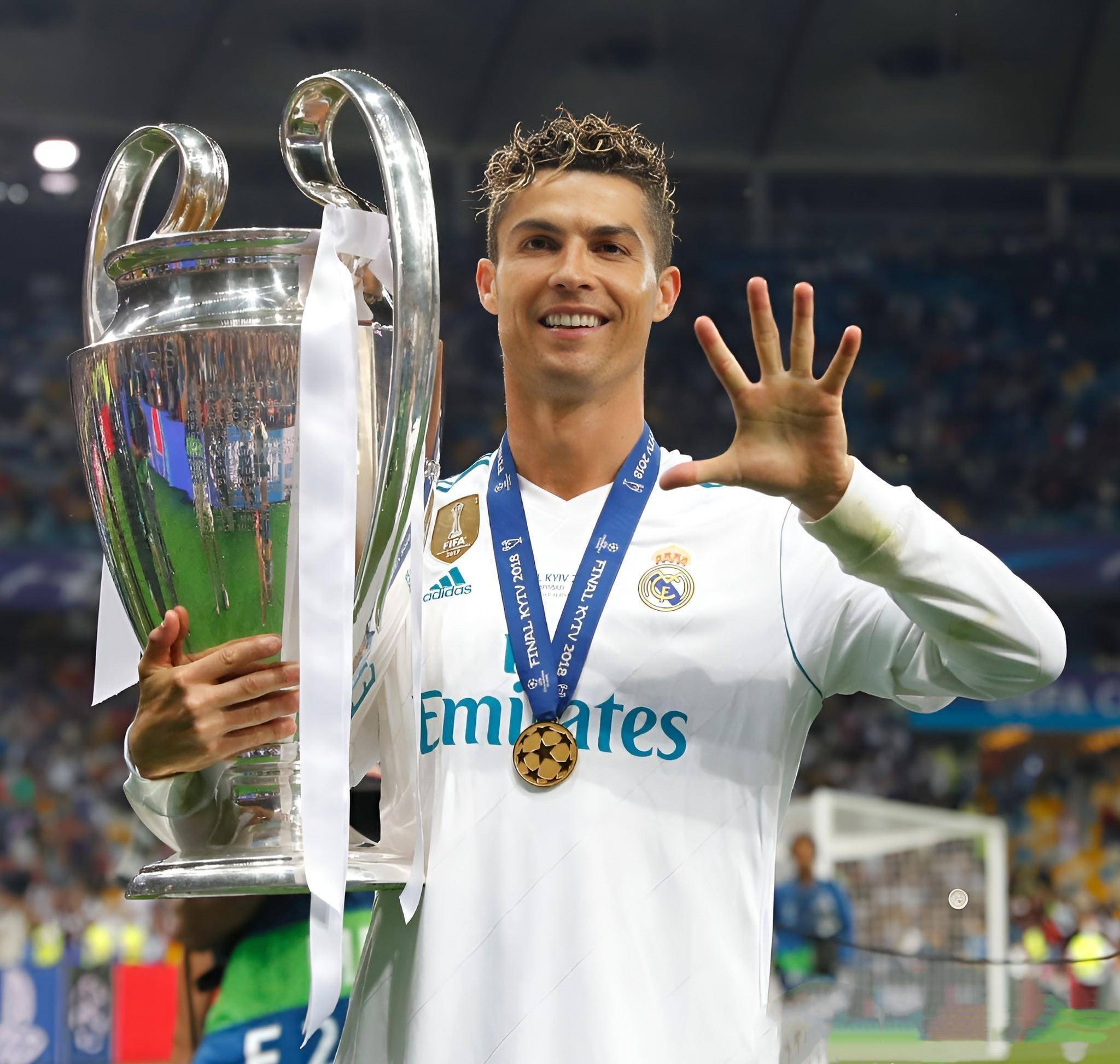 球星打入赛季第10球，状态稳步提升（球星收获赛季第10球，状态持续走高）