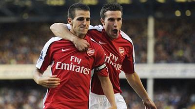 罗马推出黑胶唱片版队歌：限量版售价49.9欧，普通版19.9欧（罗马发布队歌黑胶唱片：限量款49.9欧，普通款19.9欧）