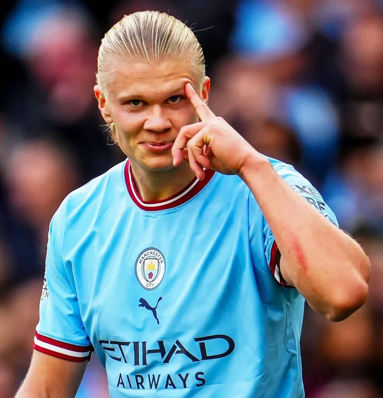 2025／26赛季英超：曼联1月锁定塞门约！不补中场欧战难入局（2025／26英超前瞻：曼联一月拿下塞门约，若不补强中场恐无缘欧战）