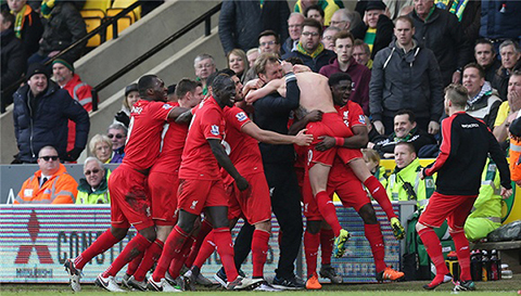 球星连续三场30+，状态爆棚（球星三战连砍30+，火力全开）