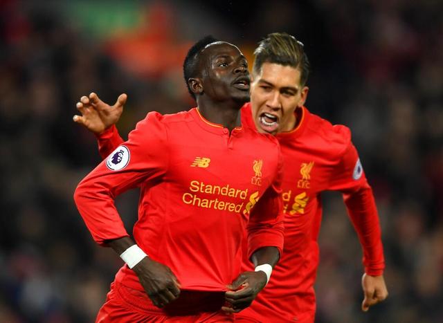 迪乌夫：过去我从没踢过右路，但只要能帮助球队我都愿意去做（迪乌夫称此前未踢右路，愿为球队尝试新位置）