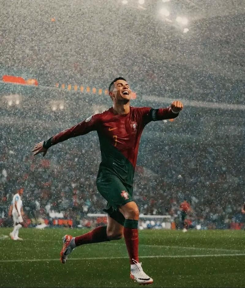 DO：萨拉赫预计缺席欧冠大名单，但并非队内纪律处分（萨拉赫预计无缘欧冠名单，非因队内纪律问题）