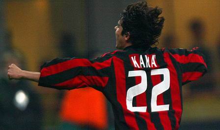 英超半场：布鲁克斯屡失良机，伯恩茅斯暂0-0闷平伯恩利（英超半场战报：布鲁克斯屡失良机，伯恩茅斯暂与伯恩利0-0互交白卷）