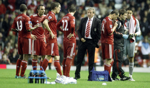 意甲第十四轮：萨索洛3-1逆转佛罗伦萨，紫百合陷入困境（意甲第14轮：萨索洛3-1上演逆转，佛罗伦萨陷入低迷）