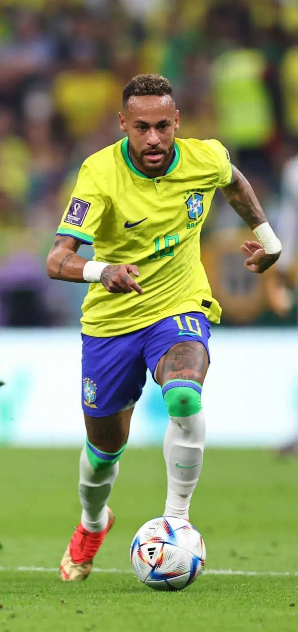 中超球队阵容分析：武汉三镇近期变化,（武汉三镇阵容新动向：中超近期变化解析）